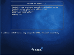 Fedora-netinstall-boot.png